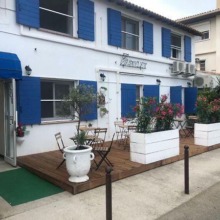 小城堡酒店 圣马迪拉莫 外观 照片